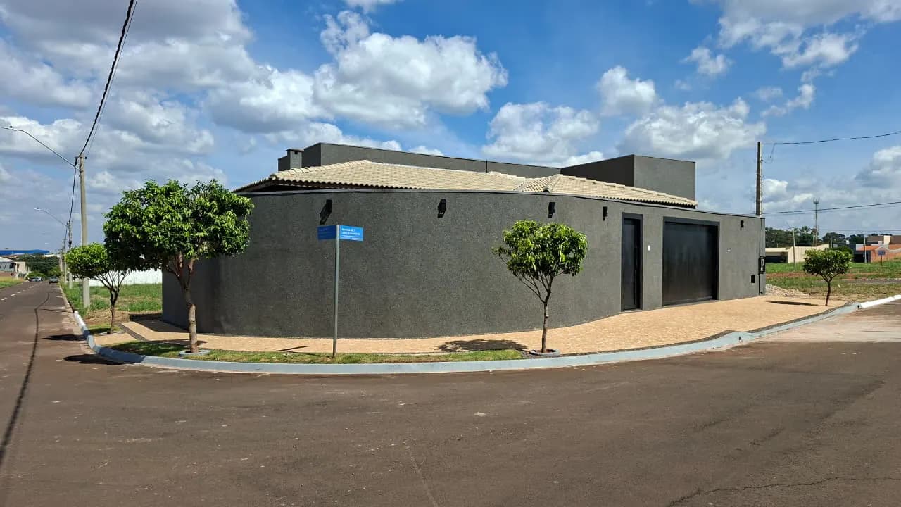 Casa de 151m² com 3 dormitórios e 2 vagas na garagem em Barretos, SP