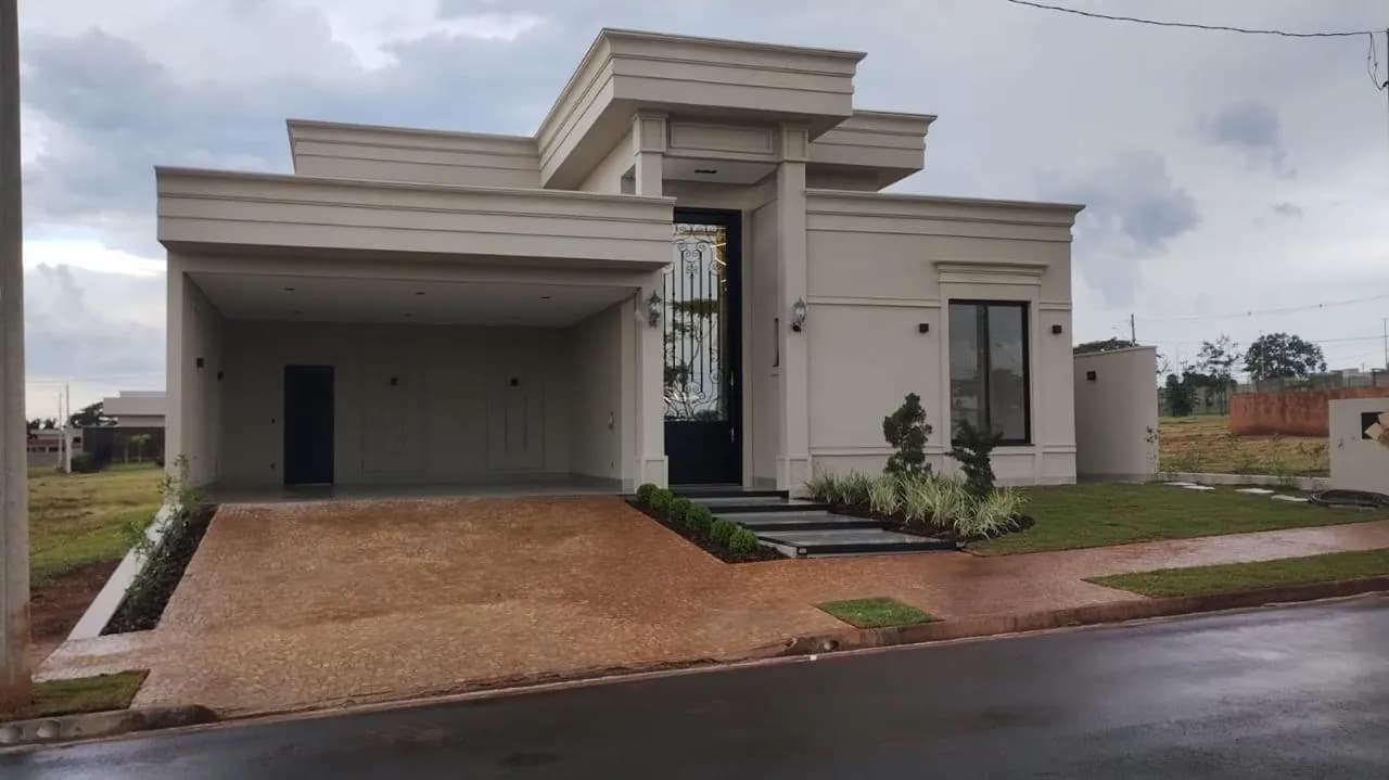 Casa de 225m² com 3 dormitórios e 4 vagas na garagem em Barretos, SP